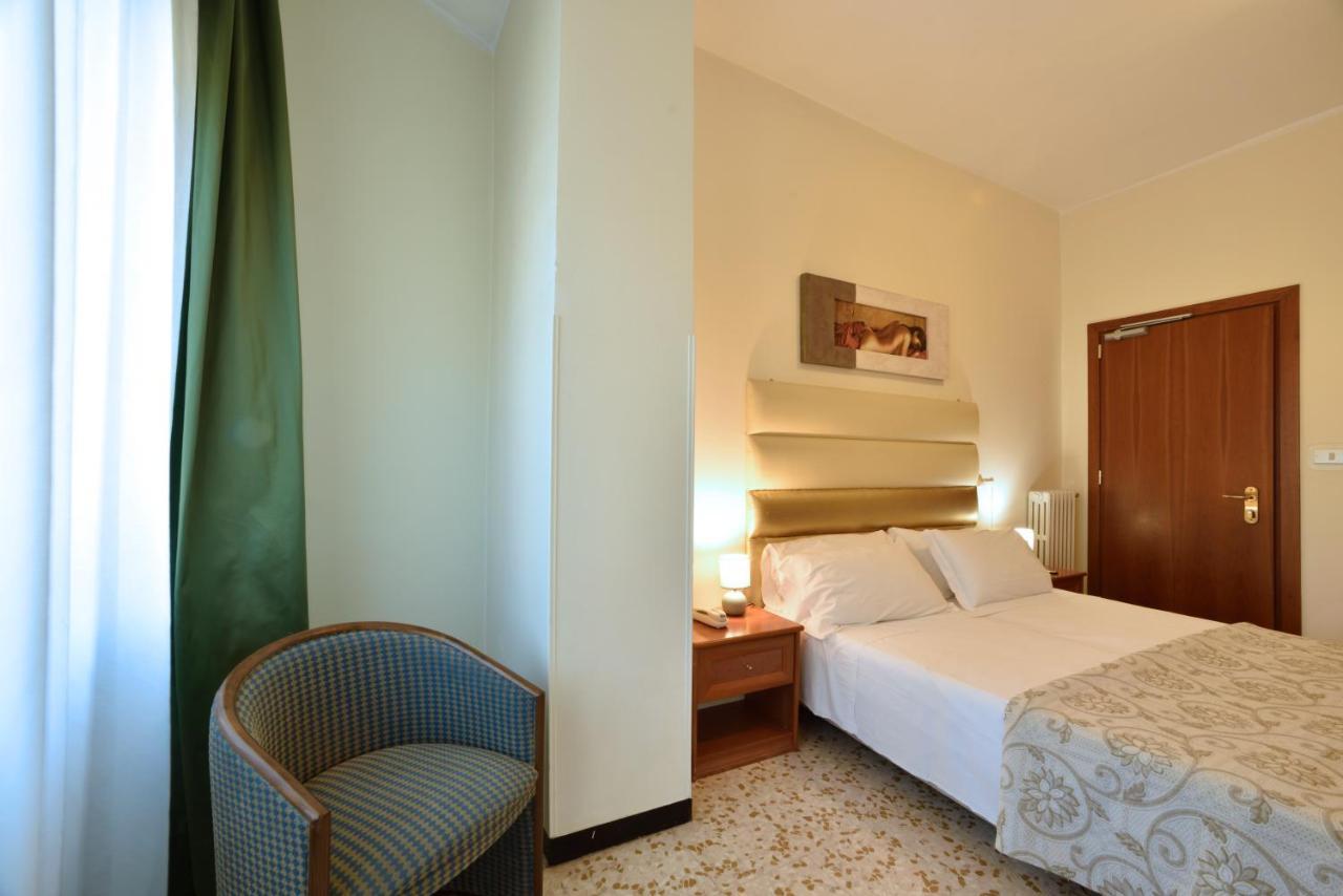 Hotel Diano Marina Mhotelsgroup Екстер'єр фото
