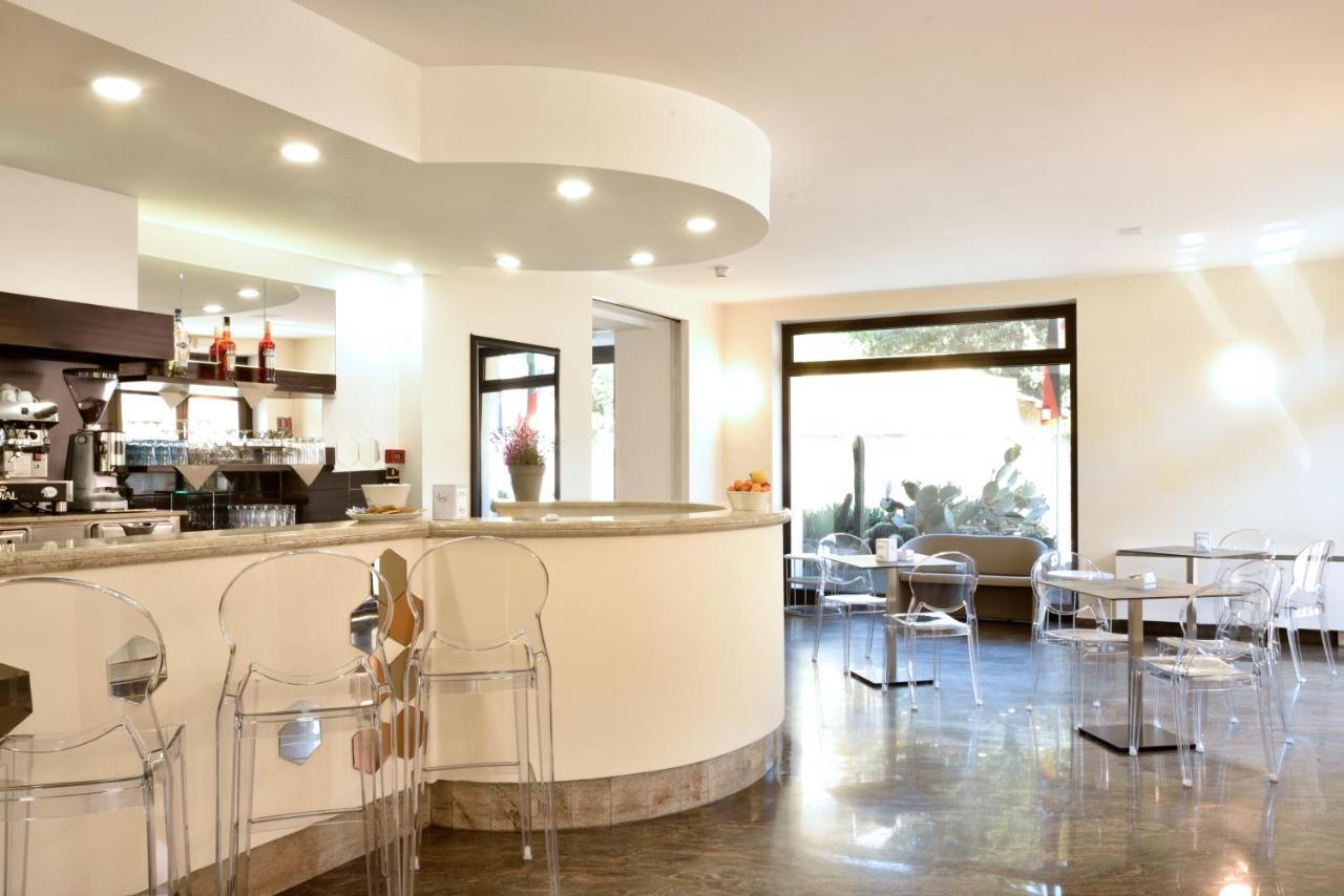 Hotel Diano Marina Mhotelsgroup Екстер'єр фото